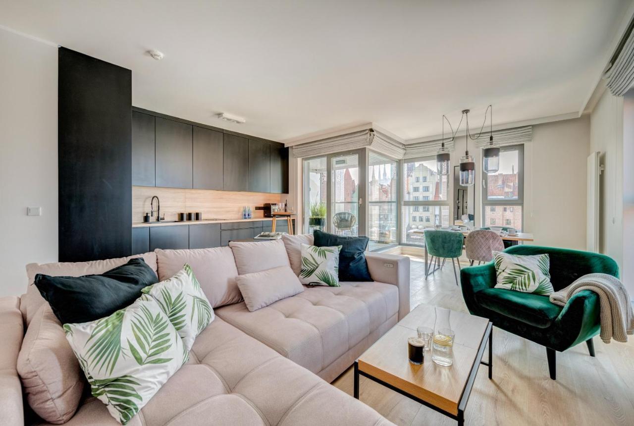 The Black Crane Apartment Gdansk Bagian luar foto