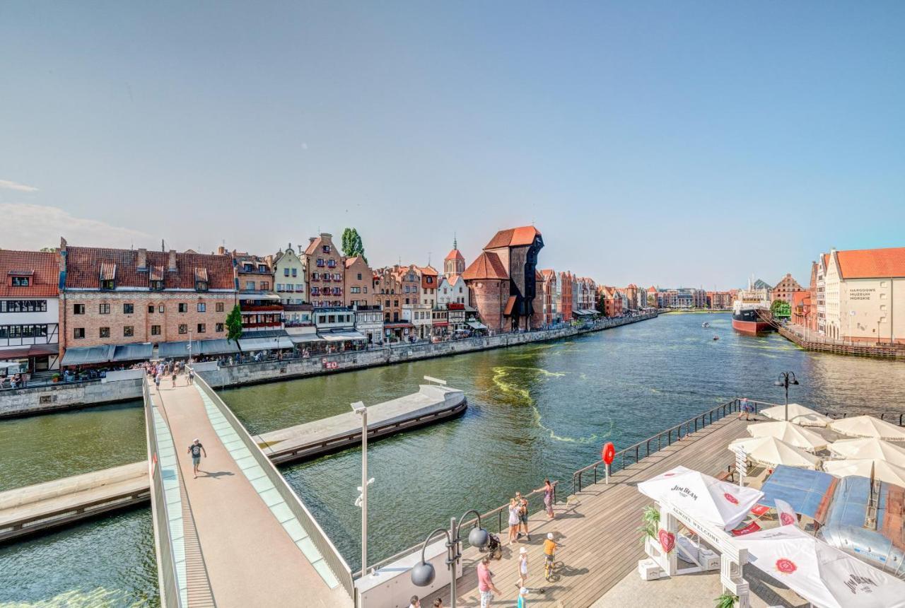 The Black Crane Apartment Gdansk Bagian luar foto