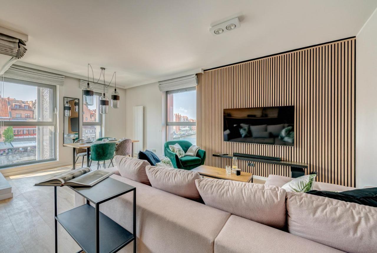 The Black Crane Apartment Gdansk Bagian luar foto