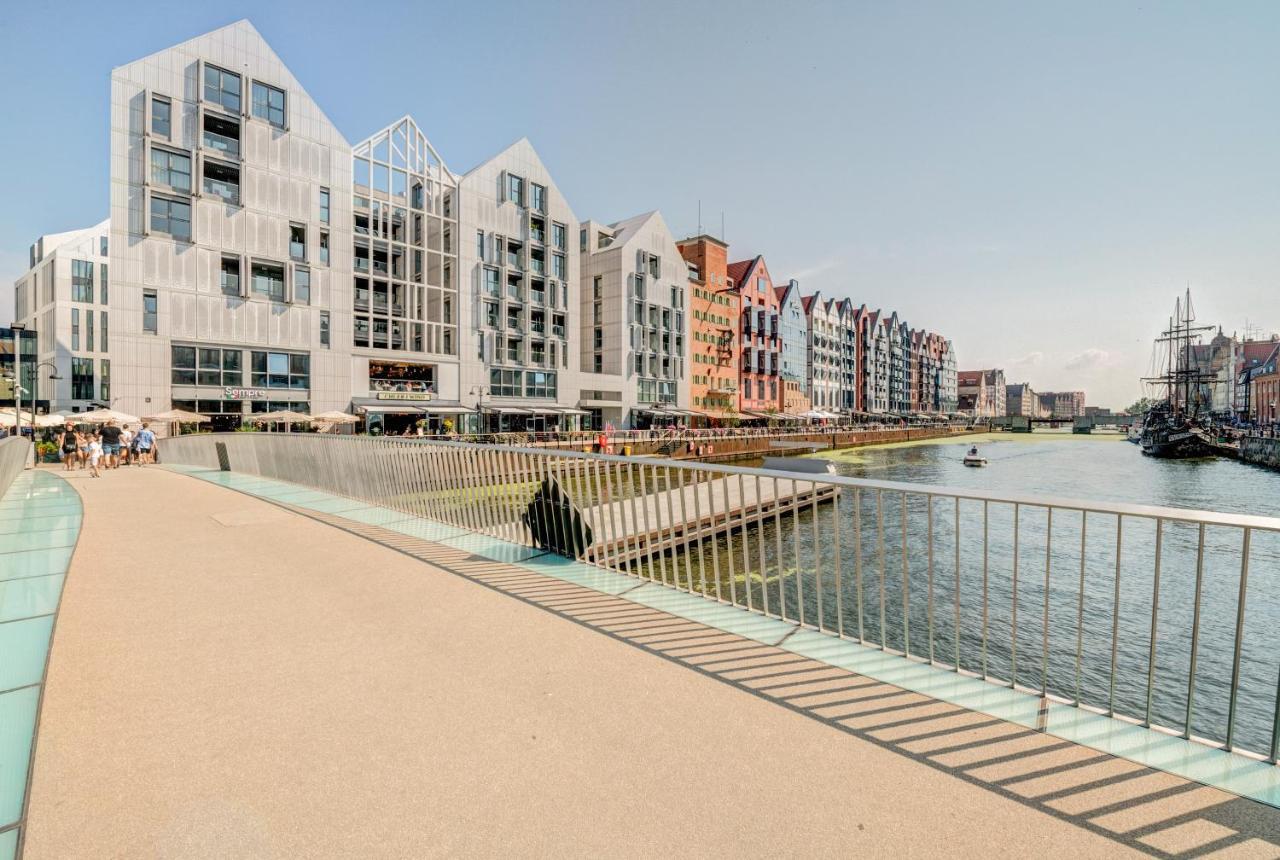 The Black Crane Apartment Gdansk Bagian luar foto